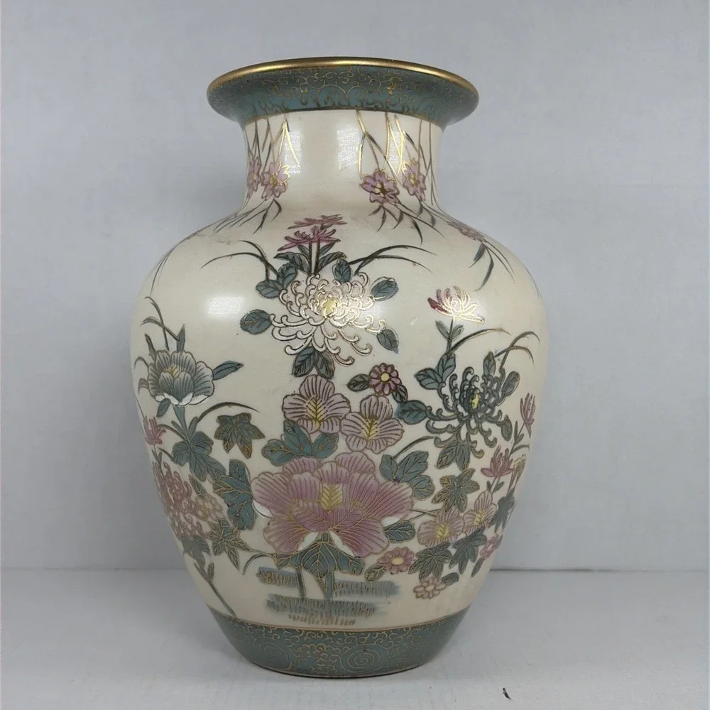 Vintage Korean Porcelain Satsuma Style Vase Moriage Gilt Floral Peony 9